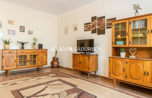 62,2 m2 w bloku z własnym terenem zielonym