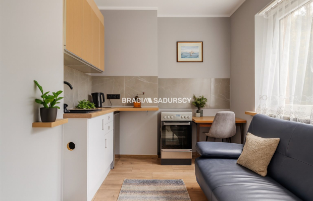 62,2 m2 w bloku z własnym terenem zielonym