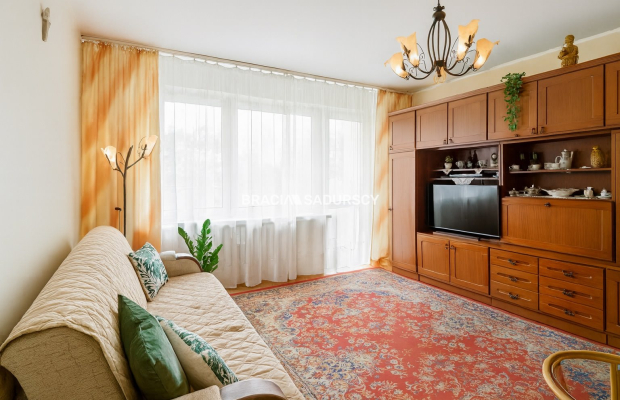 Idealne 3 pokoje z balkonem w zielonej okolicy!