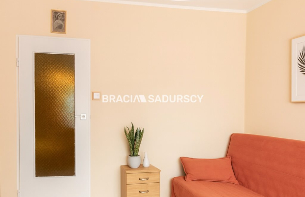 Idealne 3 pokoje z balkonem w zielonej okolicy!