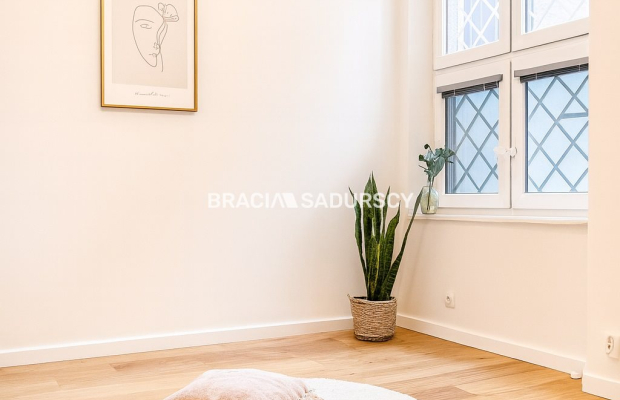 4 pokoje w secesyjnej kamienicy