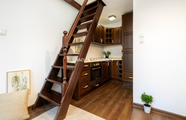 Starowiślna | centrum miasta | antresola 