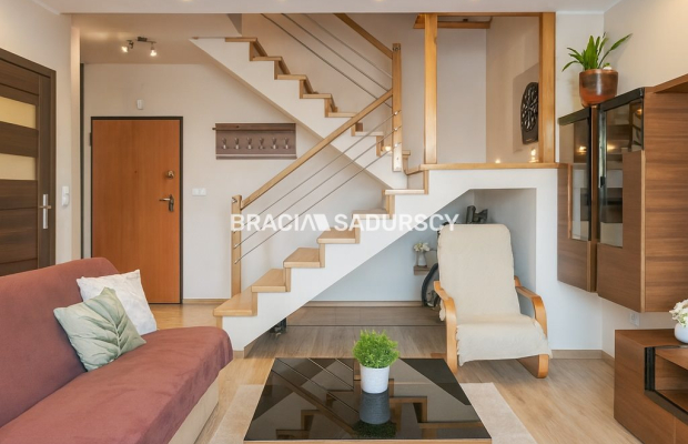 Dwupoziomowe mieszkanie na Ruczaju!