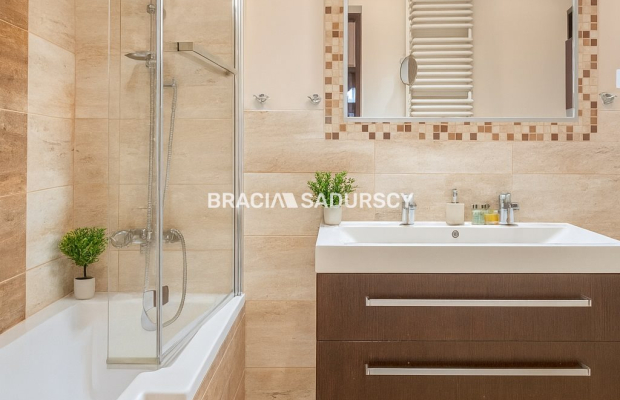 Dwupoziomowe mieszkanie na Ruczaju!