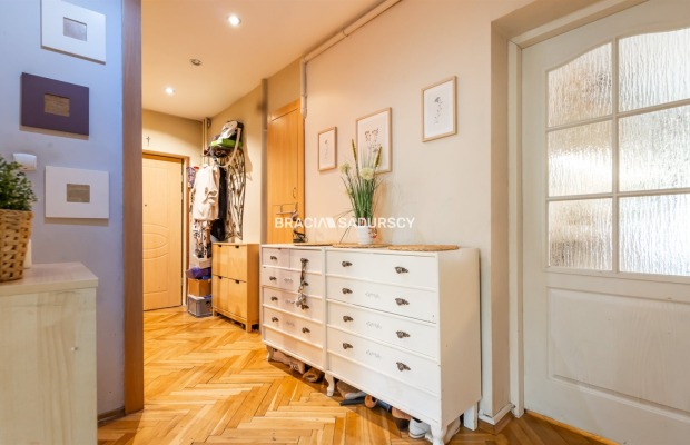 Mieszkanie 2-pokojowe Oś. Słoneczne