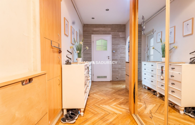 Mieszkanie 2-pokojowe Oś. Słoneczne