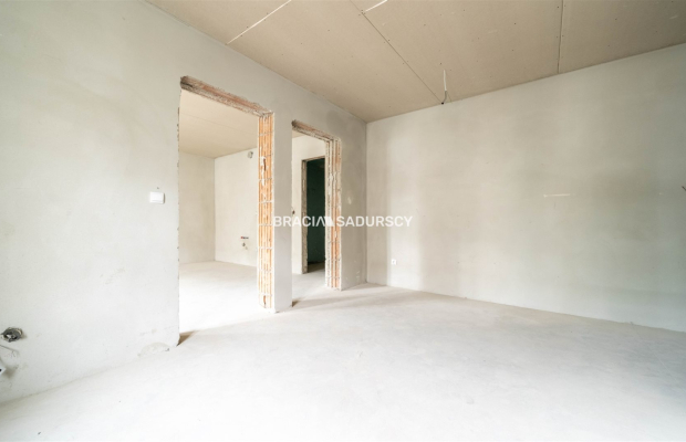 Mam na sprzedaż  idealne mieszkanie z jedną sypialnią na start lub pod inwestycje, w standardzie deweloperskim,  na ul. Kalwary