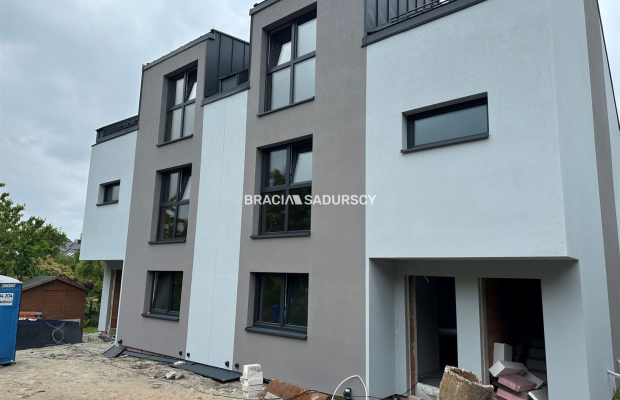 Ruczaj, mieszkanie z ogródkiem, 3 pokoje, parking