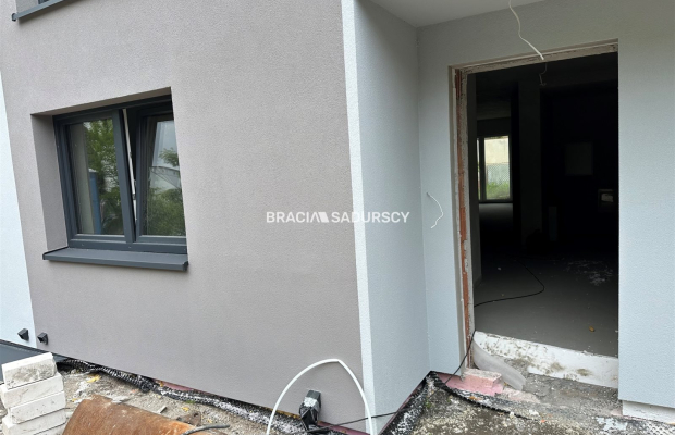 Ruczaj, mieszkanie z ogródkiem, 3 pokoje, parking