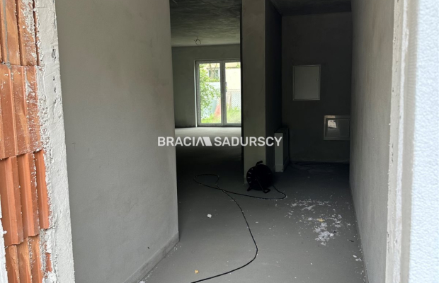 Ruczaj, mieszkanie z ogródkiem, 3 pokoje, parking