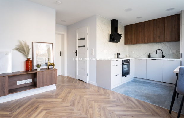 Os. Albertyńskie 3 pokoje, balkon