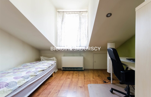 Eleganckie mieszkanie w zabytkowej kamienicy