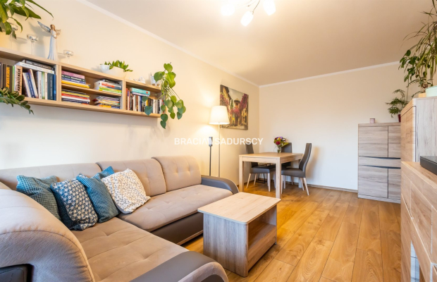  Komfortowe mieszkanie przy Parku Lotników