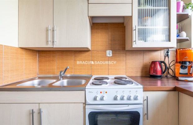 Panoramiczne 2-pokojowe mieszkanie z loggią !