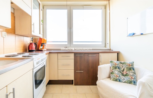 Panoramiczne 2-pokojowe mieszkanie z loggią !