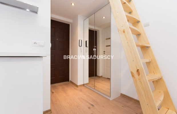 KAWALERKA INWESTYCJA BLISKO DWORCA 