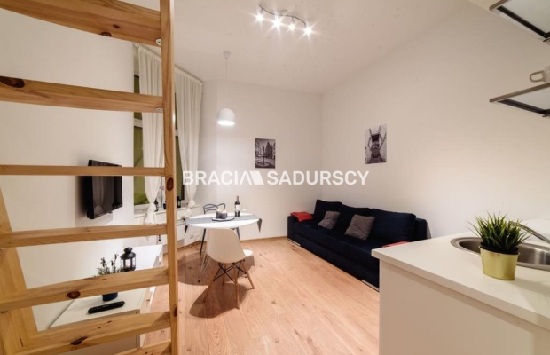 KAWALERKA INWESTYCJA BLISKO DWORCA 