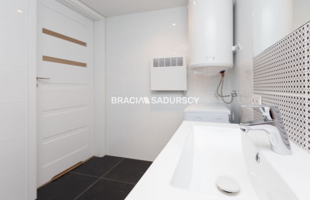 KAWALERKA INWESTYCJA BLISKO DWORCA 