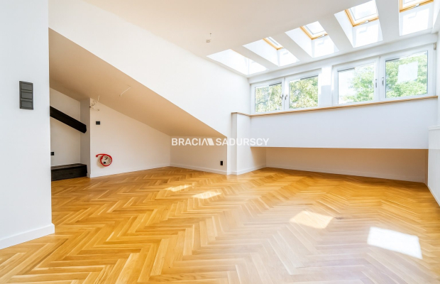 Krakowska Wenecja: Twój Nowy Dom w Sercu Kultury!