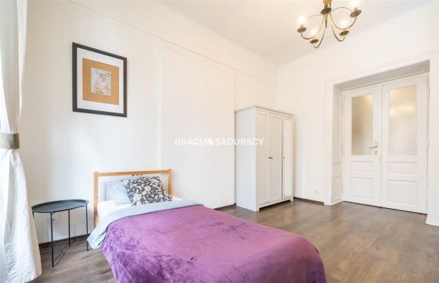 3 pokoje, 70m2 w sercu Krakowa - ul.Długa