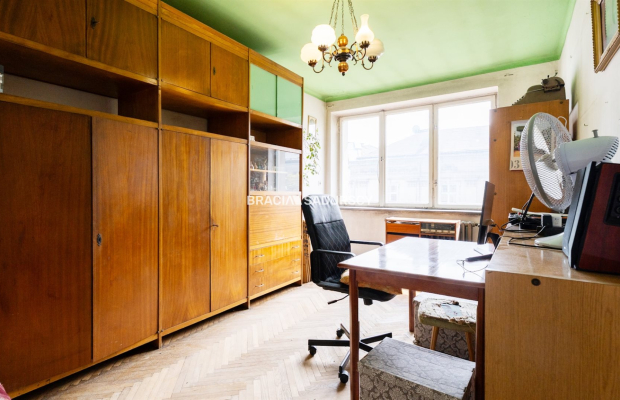 Mieszkanie z balkonem – ul. Szlak, centrum Krakowa