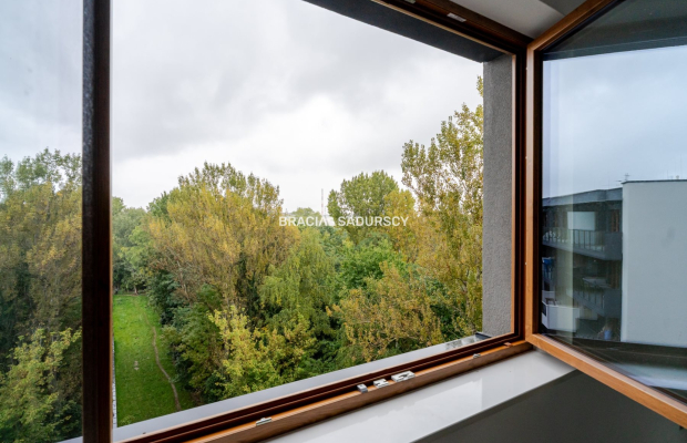 Grzegórzecka, 3 pokoje z tarasem