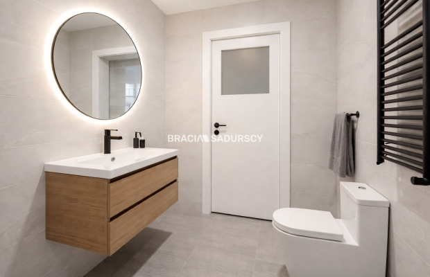 POŁOWA DOMU Z WŁASNYM OGRÓDKIEM 