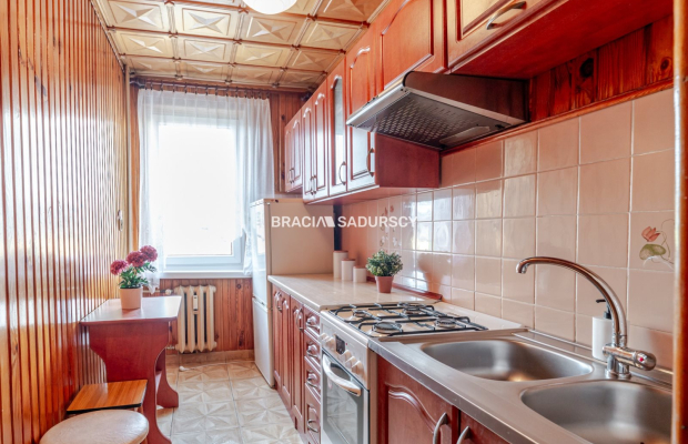 Czyżyny – 3 pokoje z balkonem i piwnicą