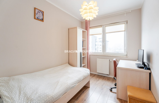 Duże mieszkanie idealne dla rodziny.