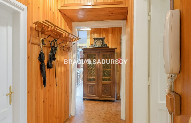 Klimatyczne mieszkanie 80m2 przy Wawelu 