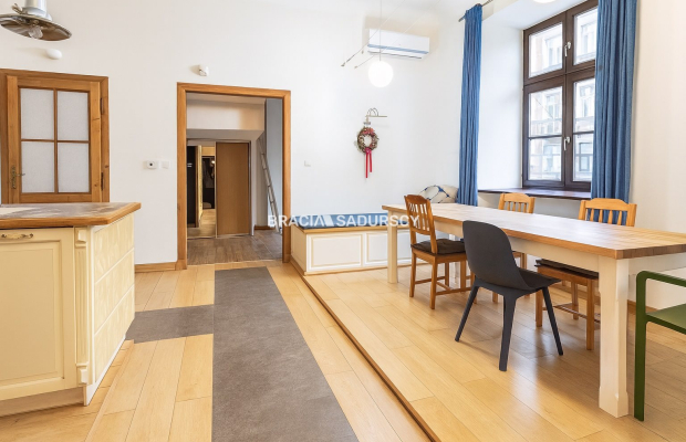 Wyjątkowe mieszkanie 75 m w sercu Starego Podgórza