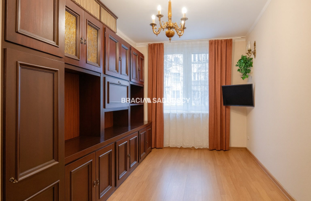 2-pokojowego mieszkania przy Alei Pokoju