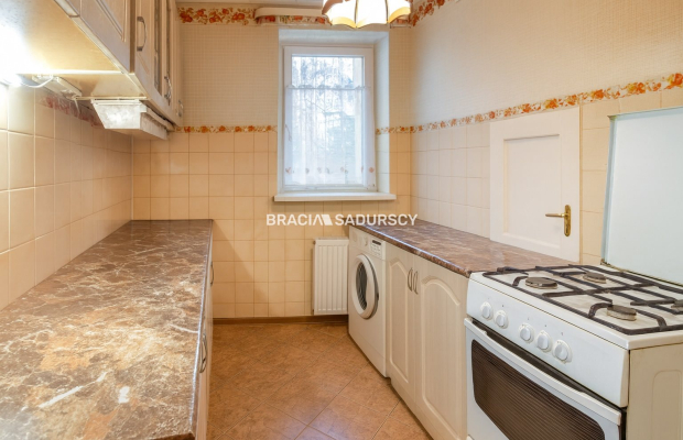 2-pokojowego mieszkania przy Alei Pokoju