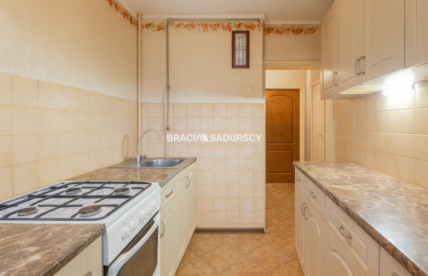 2-pokojowego mieszkania przy Alei Pokoju