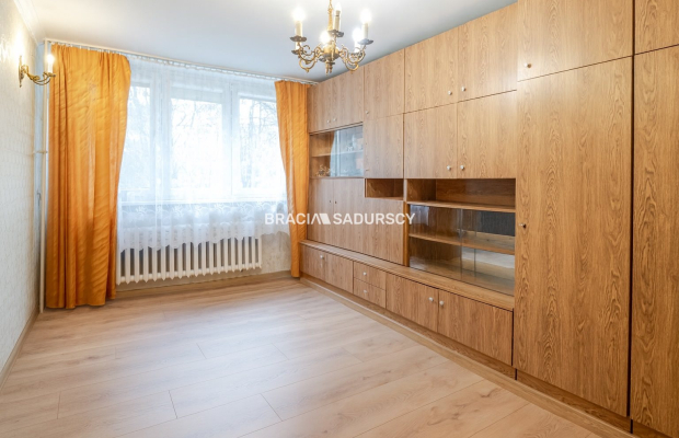 2-pokojowego mieszkania przy Alei Pokoju