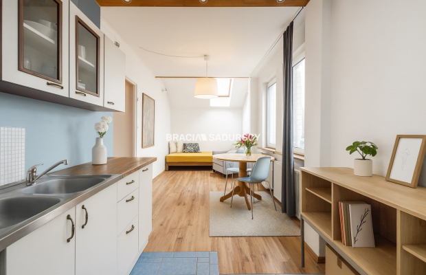 27m2 z piwnicą, klimatyzacją i widokiem na Kopiec