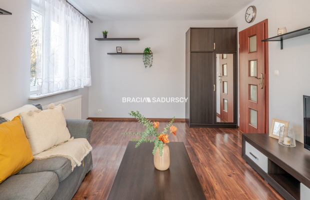 Zadbane 2 pokoje z balkonem | Spokojne osiedle 