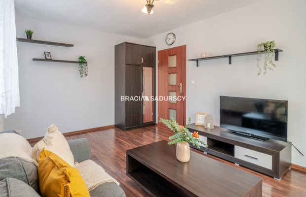 Zadbane 2 pokoje z balkonem | Spokojne osiedle 