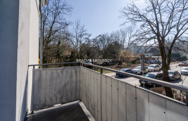 Przytulna kawalerka 21,5 m² z balkonem