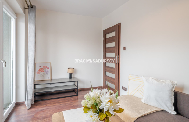 3 POKOJE / BALKON / TOP LOKALIZACJA / RYDLÓWKA