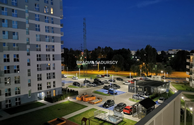 ATRAKCYJNE MIESZKANIE 2 POK DO WEJŚCIA