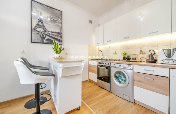 Kawalerka w Łagiewnikach z przestronną kuchnią!