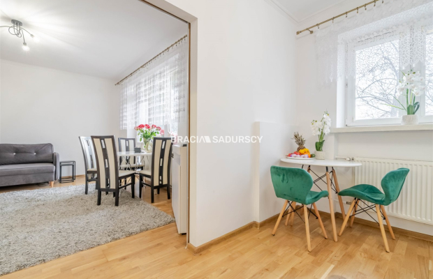 Kawalerka w Łagiewnikach z przestronną kuchnią!