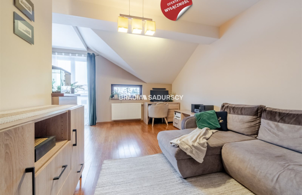 Dwupokojowe mieszkanie na strzeżonym osiedlu