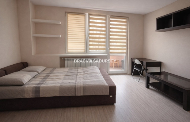 4 pokoje | Balkon | Po remoncie | Os. Piastów