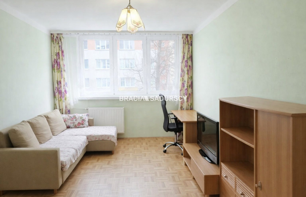 37m2, z ogromnym potencjałem, do remontu- Azory 