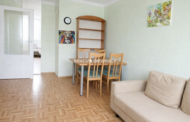 37m2, z ogromnym potencjałem, do remontu- Azory 