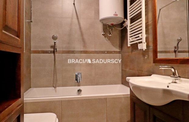 Zakopane - nowoczesne 2 pokoje 53 m² z balkonem, widokiem i SPA w budynku!   

 Oferujemy nowoczesne, stylowe  2-pokojowe miesz