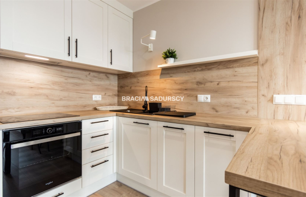 Wynajmę nowe 2-pok mieszkanie dla singla/ul.Reduta