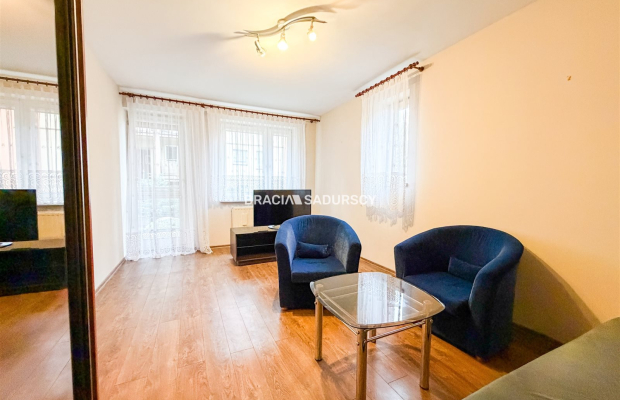 WYNAJMĘ KAWALERKĘ NA CHMIELEŃCU